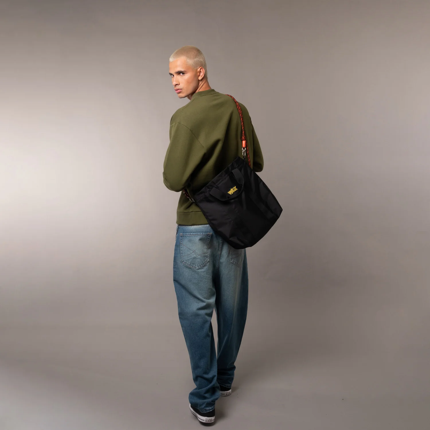 Bolso Vulk Billie Black - Image 5