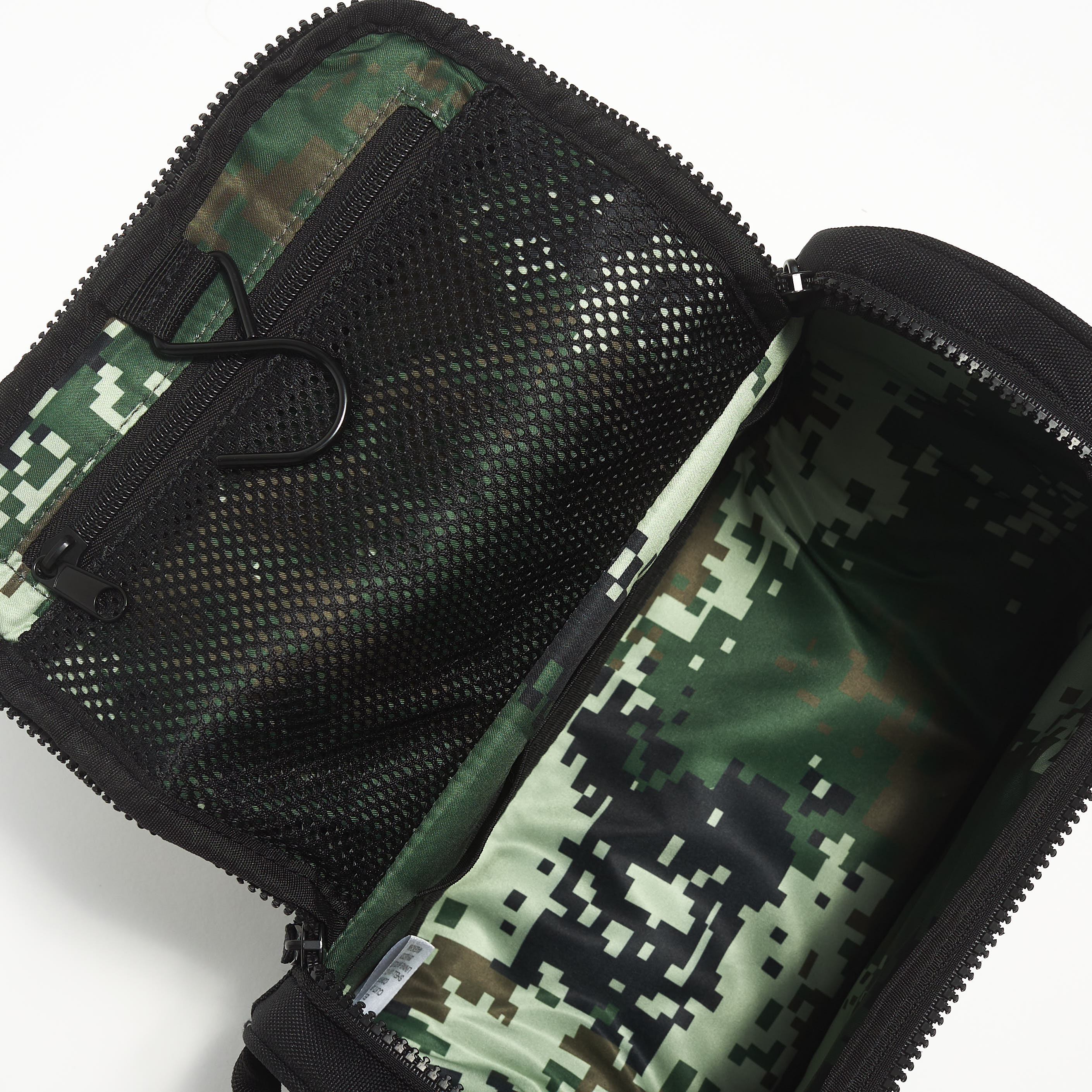 Bolso Rusty Fuller Necessaire Black - Image 3