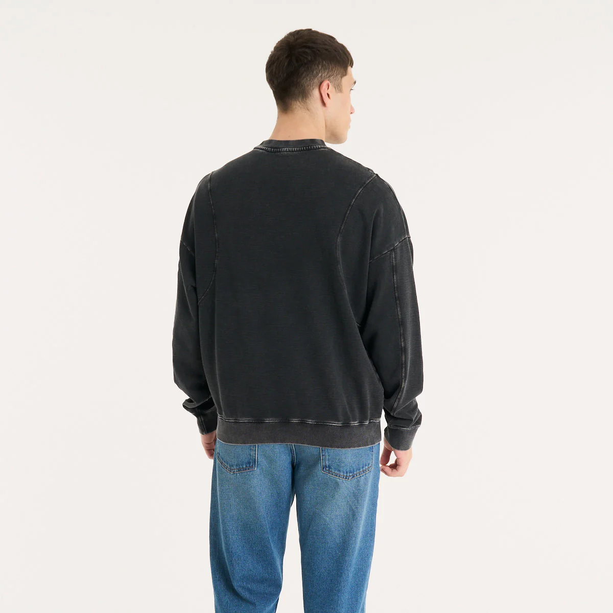 Buzo Vulk Diffuse Crew Black - Image 9
