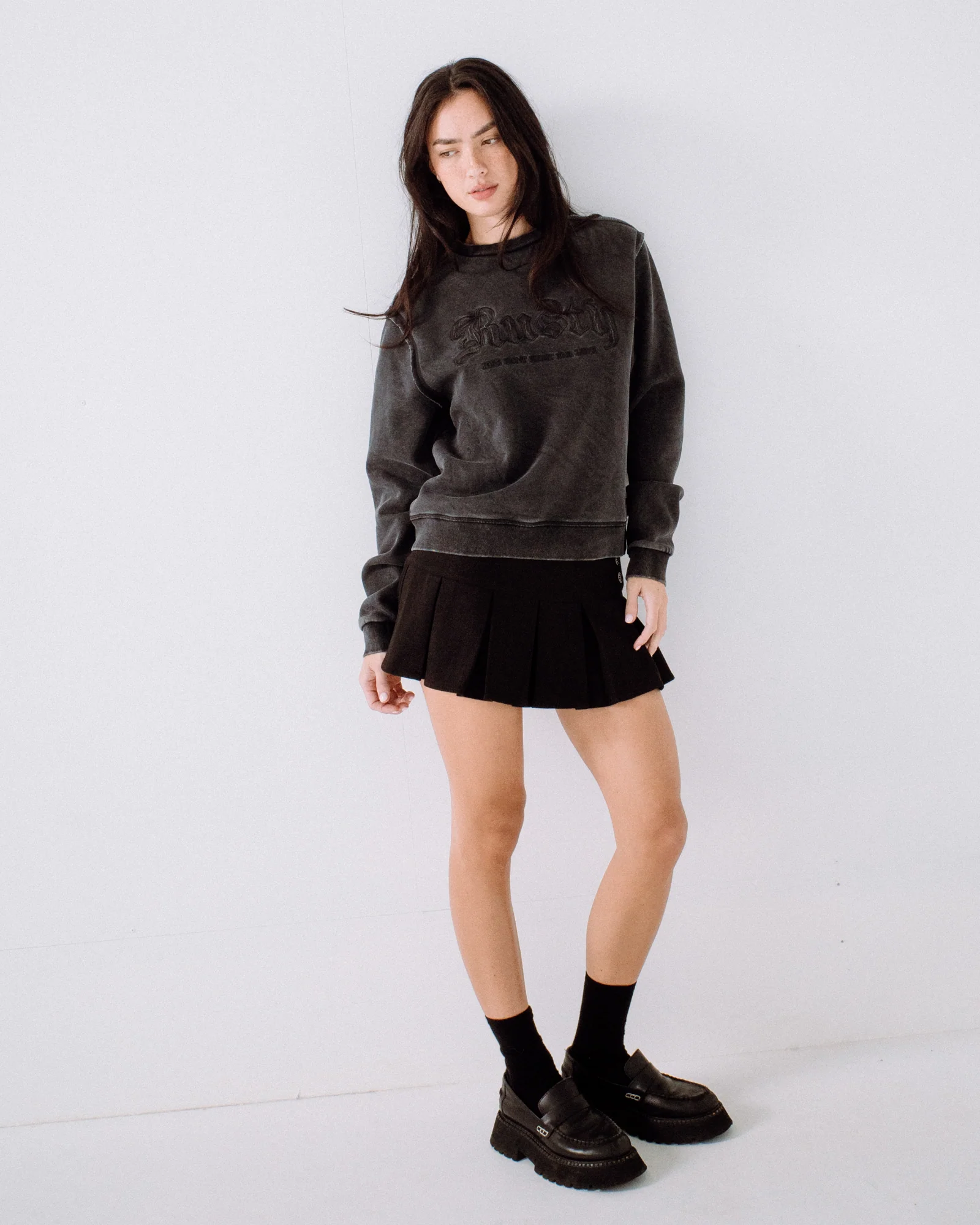 Buzo Rusty Roxanne Oversized Crew Neck Fleece Washed Black - Image 6
