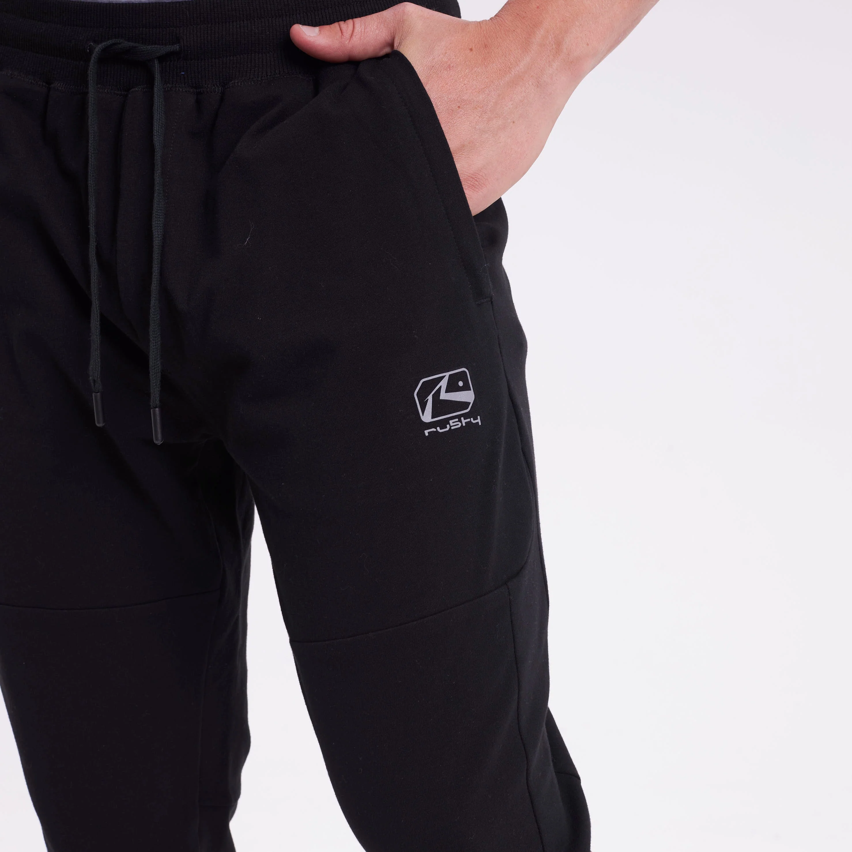 Jogging Rusty Tracker Trackpant Black - Image 3