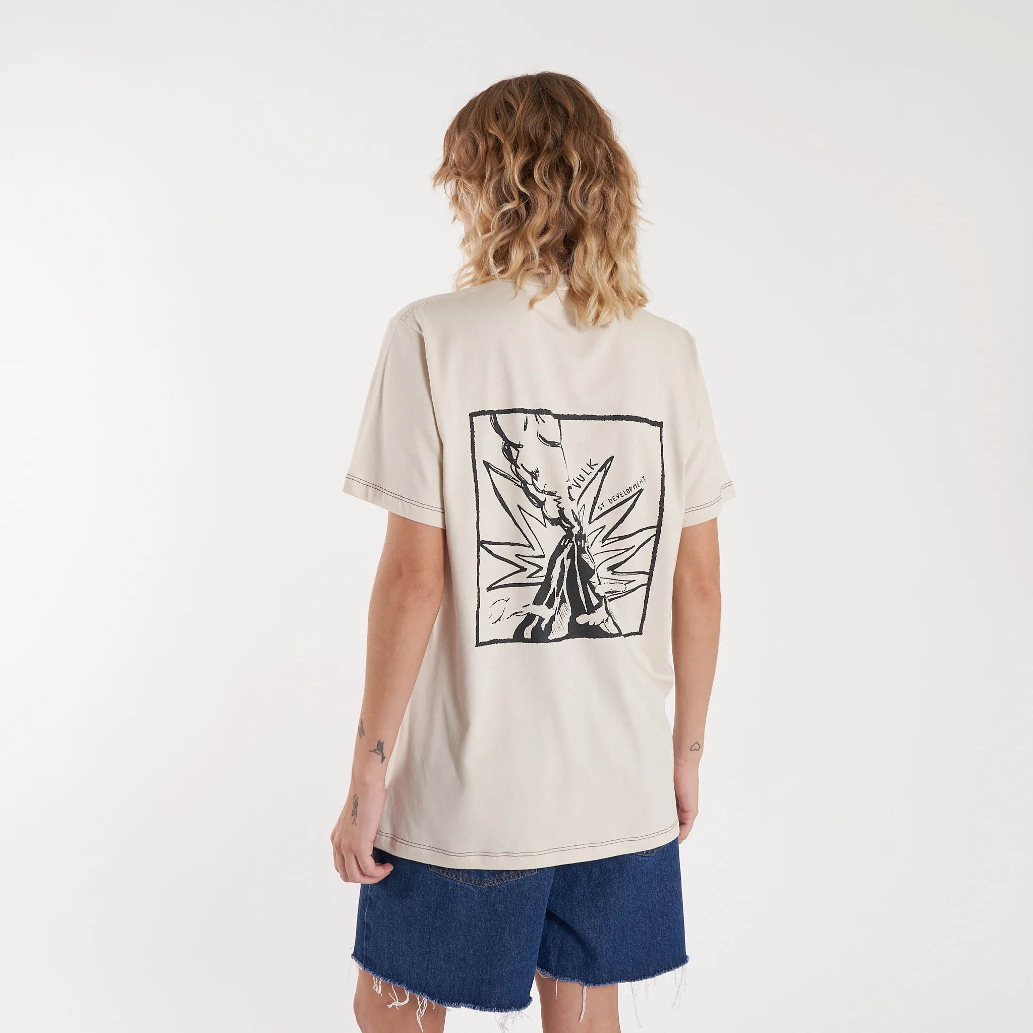 Remera Mc Vulk Volcano Tee Cream - Image 10