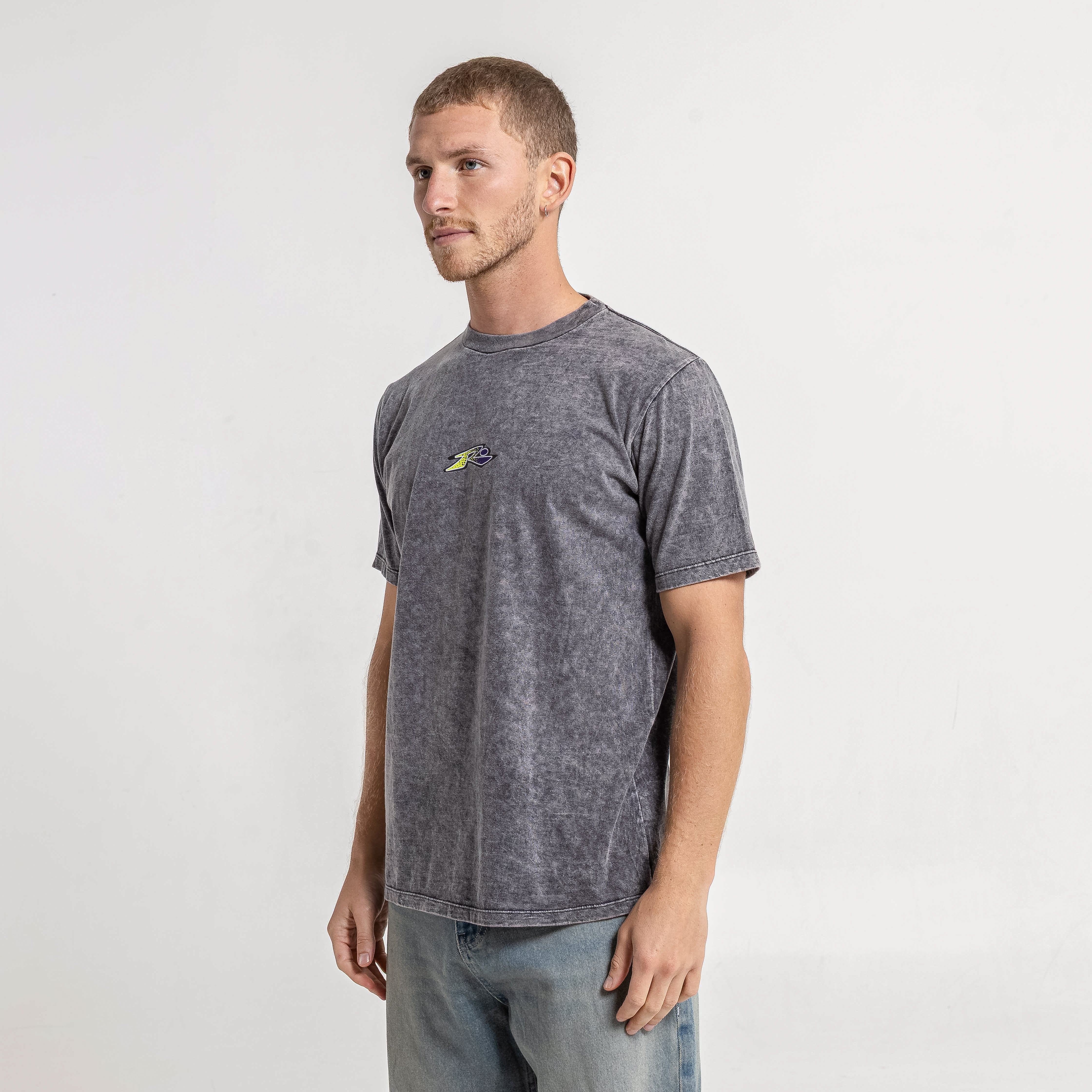 Remera Mc Rusty Surf Frames Tee Process Black - Image 3